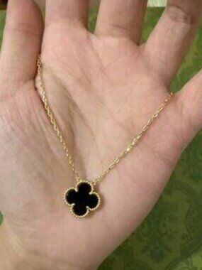 Van cleef & Arpels Vintage Alhambra Necklace